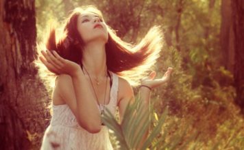 Phụ Nữ Cung Thiên Bình